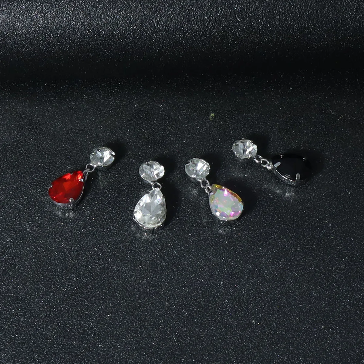 แหวนสะดือแบบหยดน้ำ 4 ชิ้น/ชุด  - Body Jewelry Metal Types บทวิจารณ์และราคา