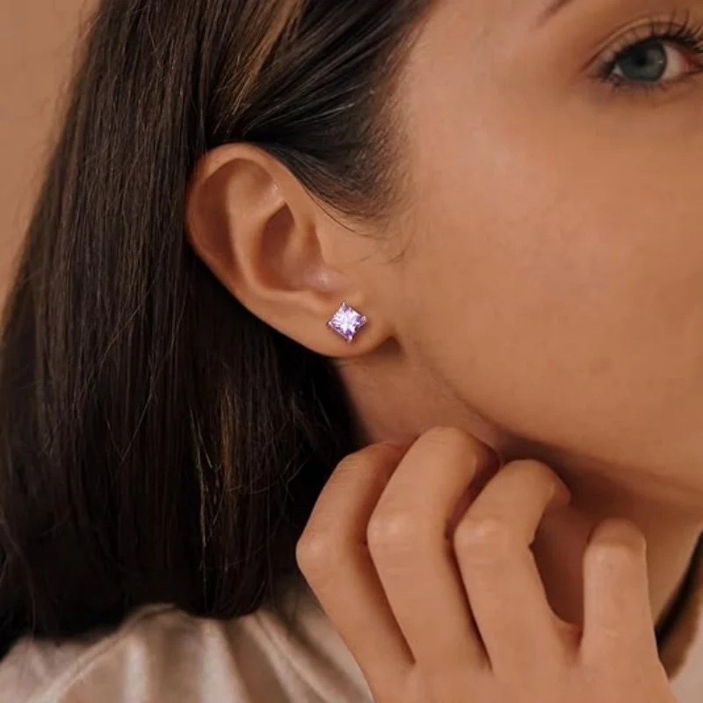 แหวนเจาะริมฝีปากไทเทเนียม ASTM - Body Jewelry Lip Ring บทวิจารณ์และราคา