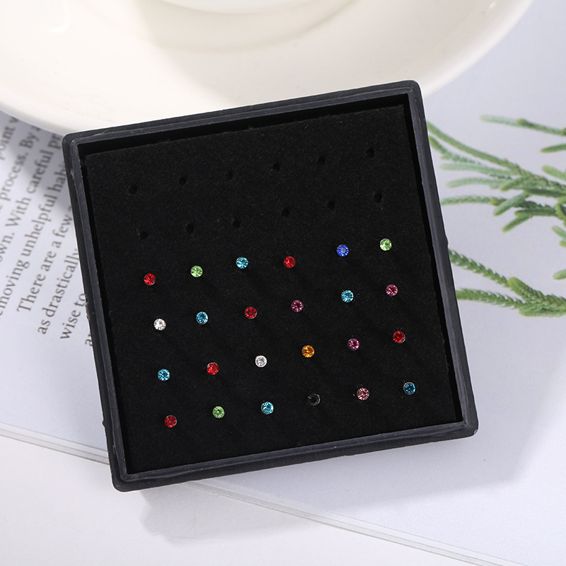 ชุดเครื่องประดับเจาะจมูกสแตนเล - Body Jewelry Storage บทวิจารณ์และราคา